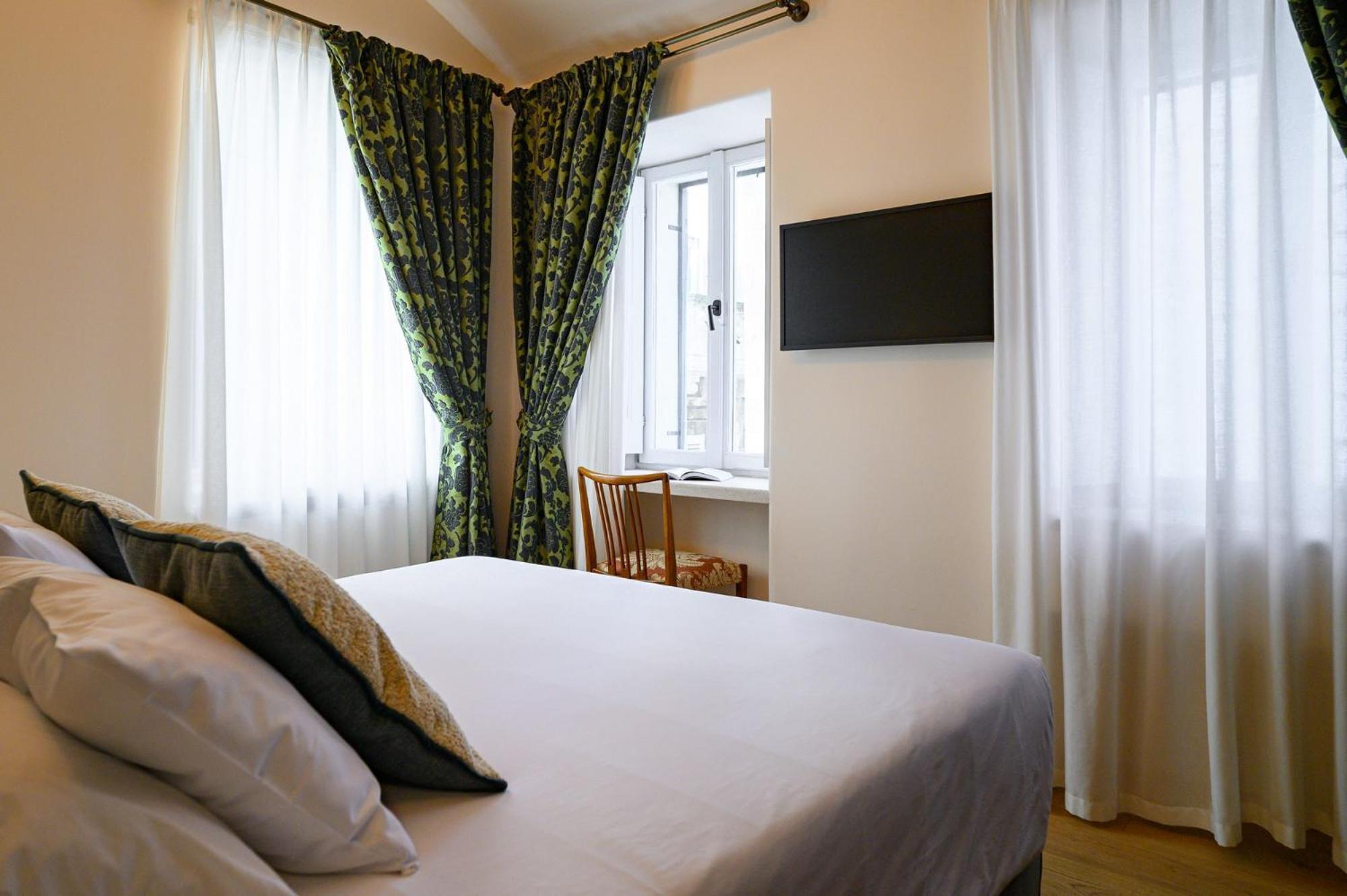 Hotel 7Oaks Noble House Ragusa Esterno foto